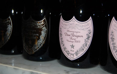 唐培里侬（Dom Perignon）2002